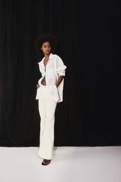 Oversized Linen Shirt - Long sleeve - Regular length - White - Ladies | H&M US | H&M (US + CA)