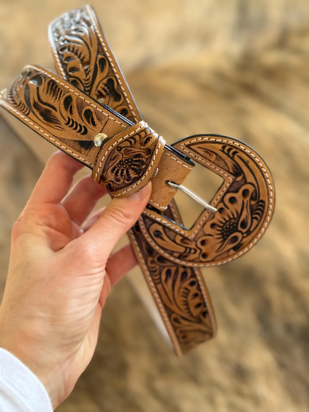 Round Buckle Tooled Leather Belt - Etsy | Etsy (US)