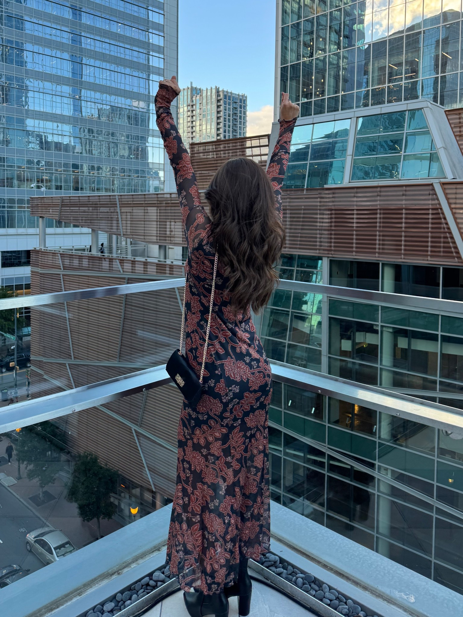 the perfect fall dress 🤎 

wearing size small! 

#LTKStyleTip #LTKFindsUnder100 #LTKBeauty