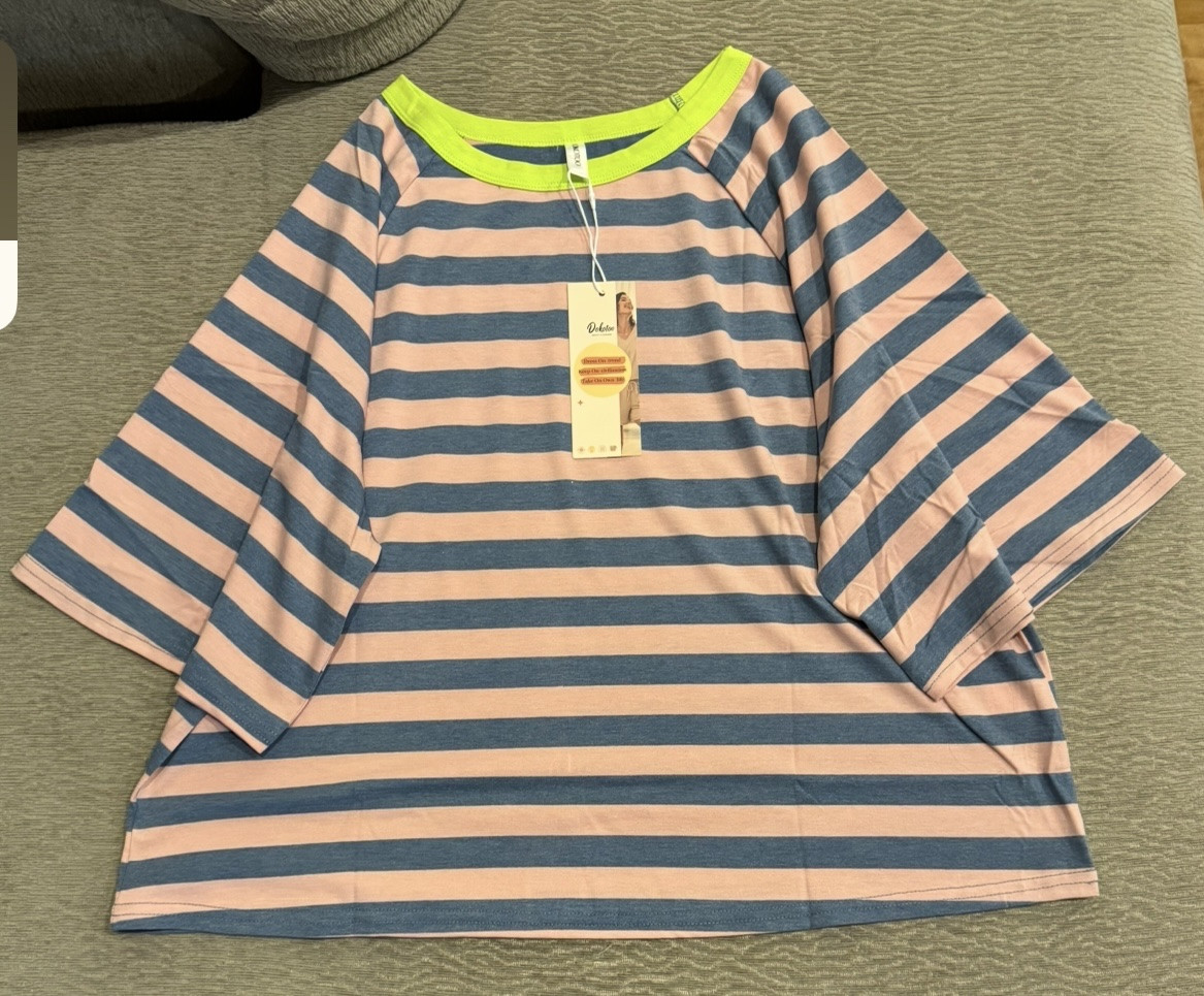 Tops for Women Striped 2025 Fashion T Shirts for Women Color Block Crewneck Design Loose Basic Tee. Black Friday + Cyber Monday + Christmas energy attacking my brain 🫠💥