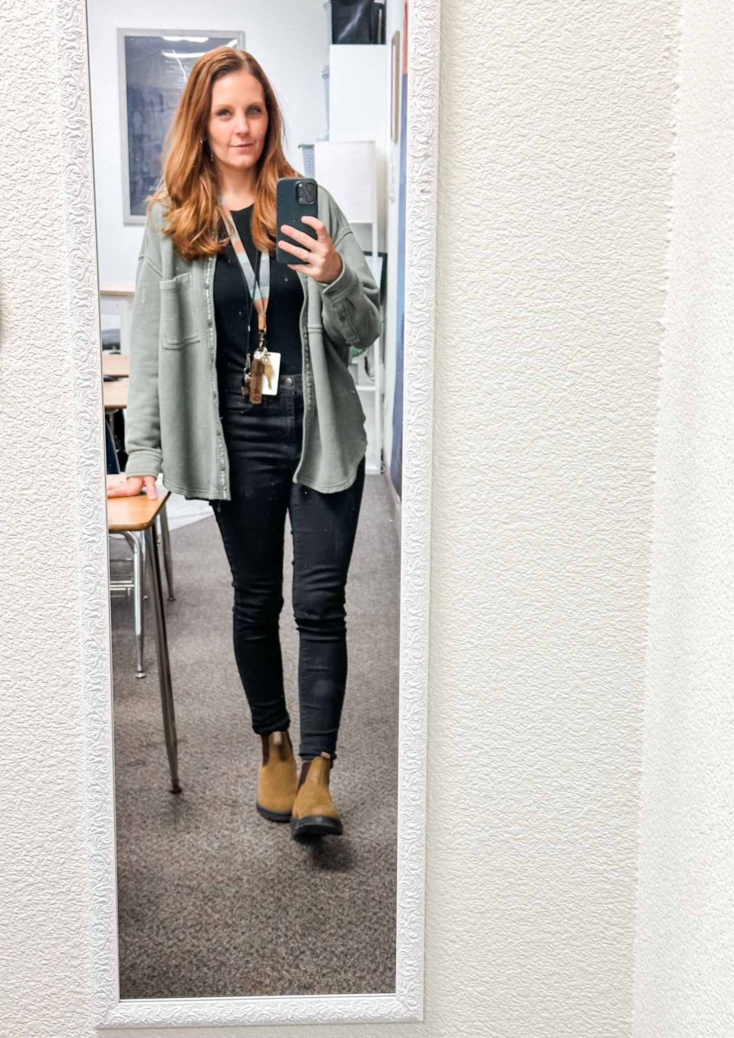 Lumberjane Jacket: Small
Bodysuit: Small
Madewell Jeans: 27
Blundstones: Crazy Horse
5’3

Teacher Outfit
Work Wear
Granola Style

#LTKworkwear #LTKtravel #LTKfindsunder50