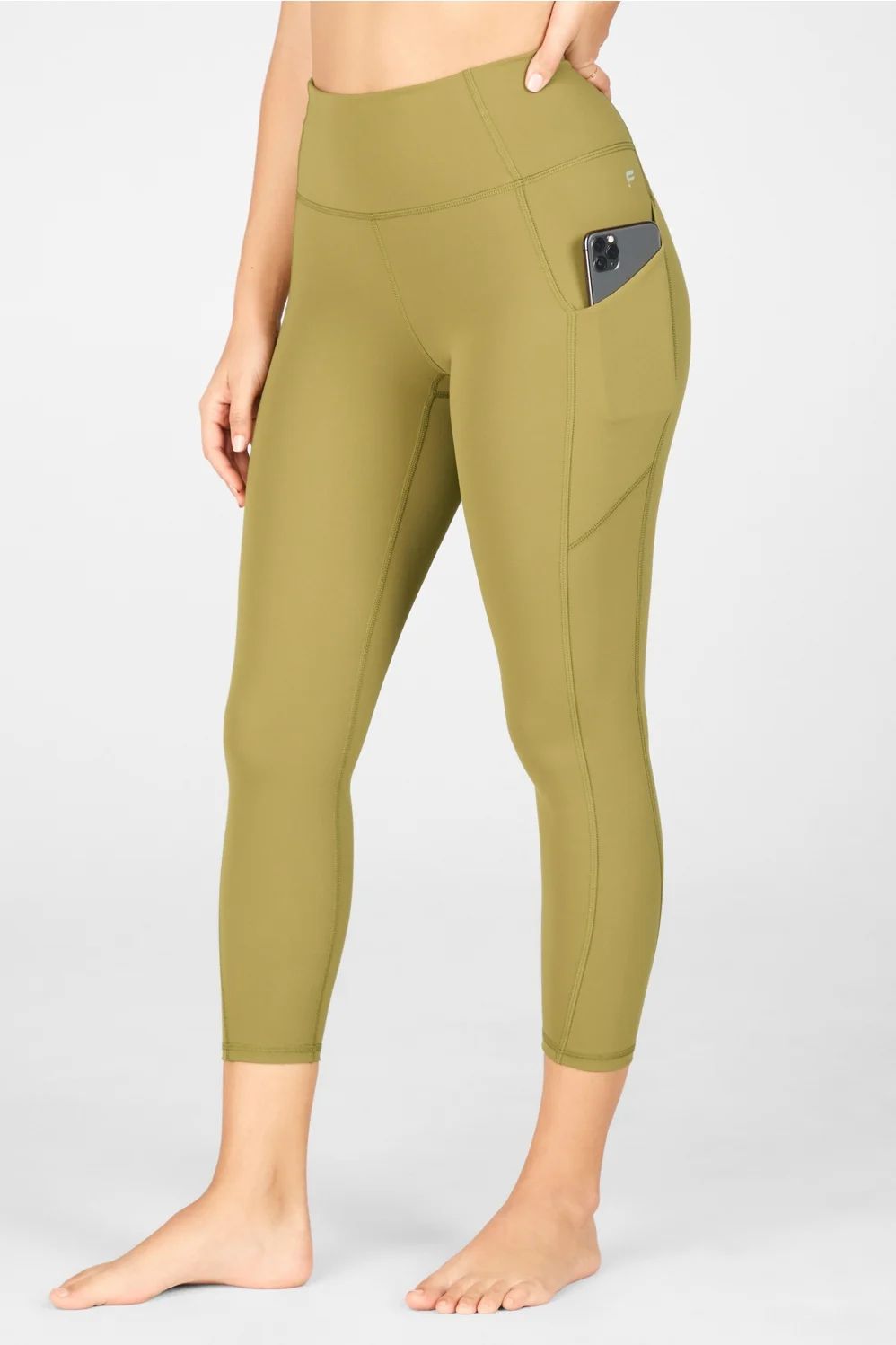 Oasis High-Waisted Pocket Capri | Fabletics