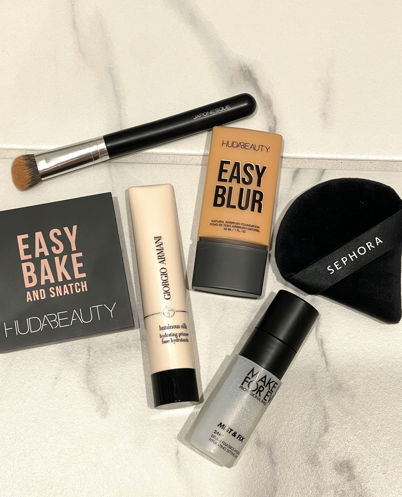 My go to products for my work makeup routine for a quick wake up and GLOW that takes less than five minutes! Left out my mascara and concealer!! 

Huda Beauty, Makeup Forever,  Sephora,  makeup routine, glowy skin, concealer, sensitive skin, makeup brushes 

#LTKBeauty #LTKFindsUnder50