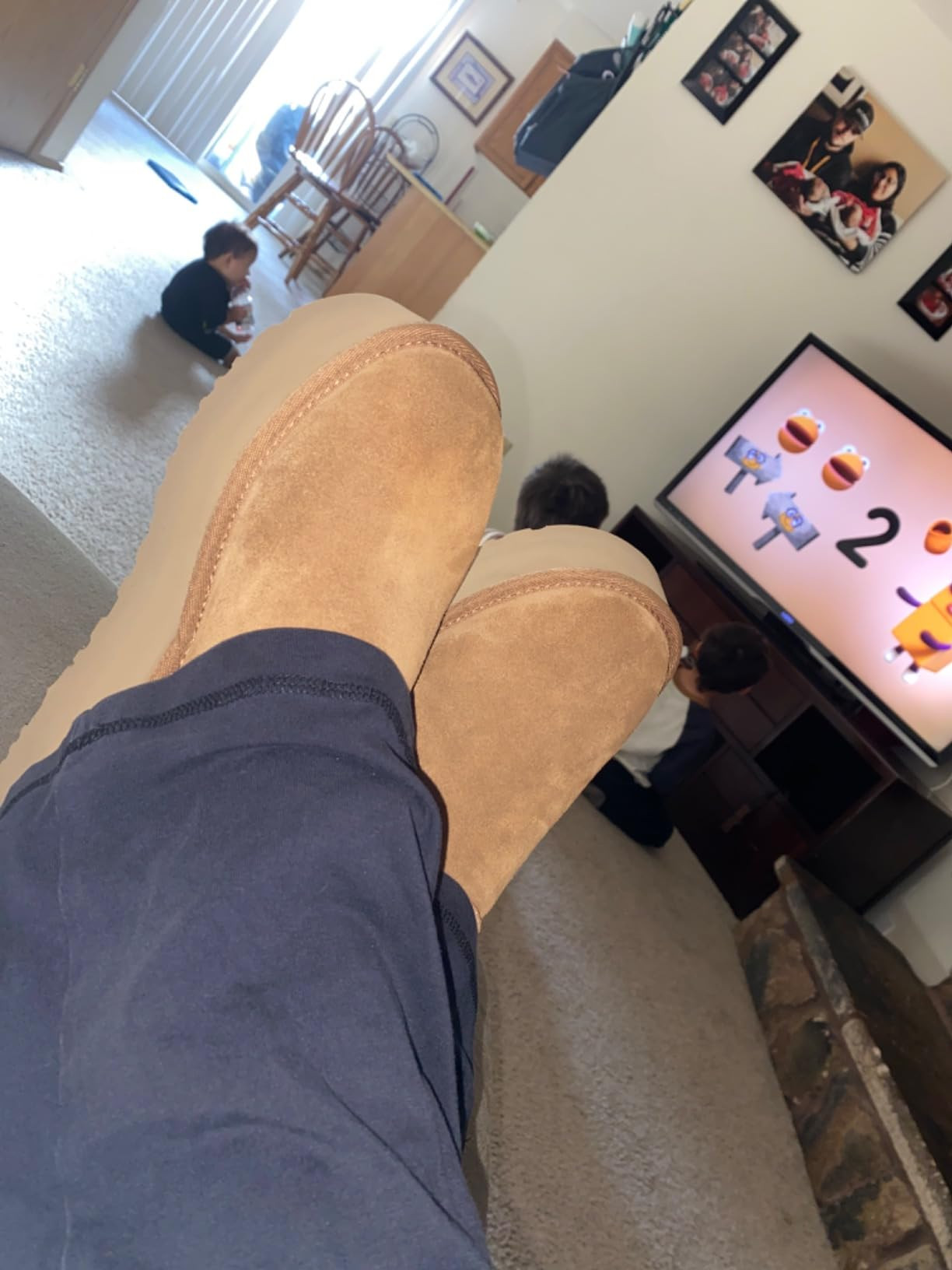 UGG Women's, Classic Ultra Mini Platform Boot | Amazon (US)