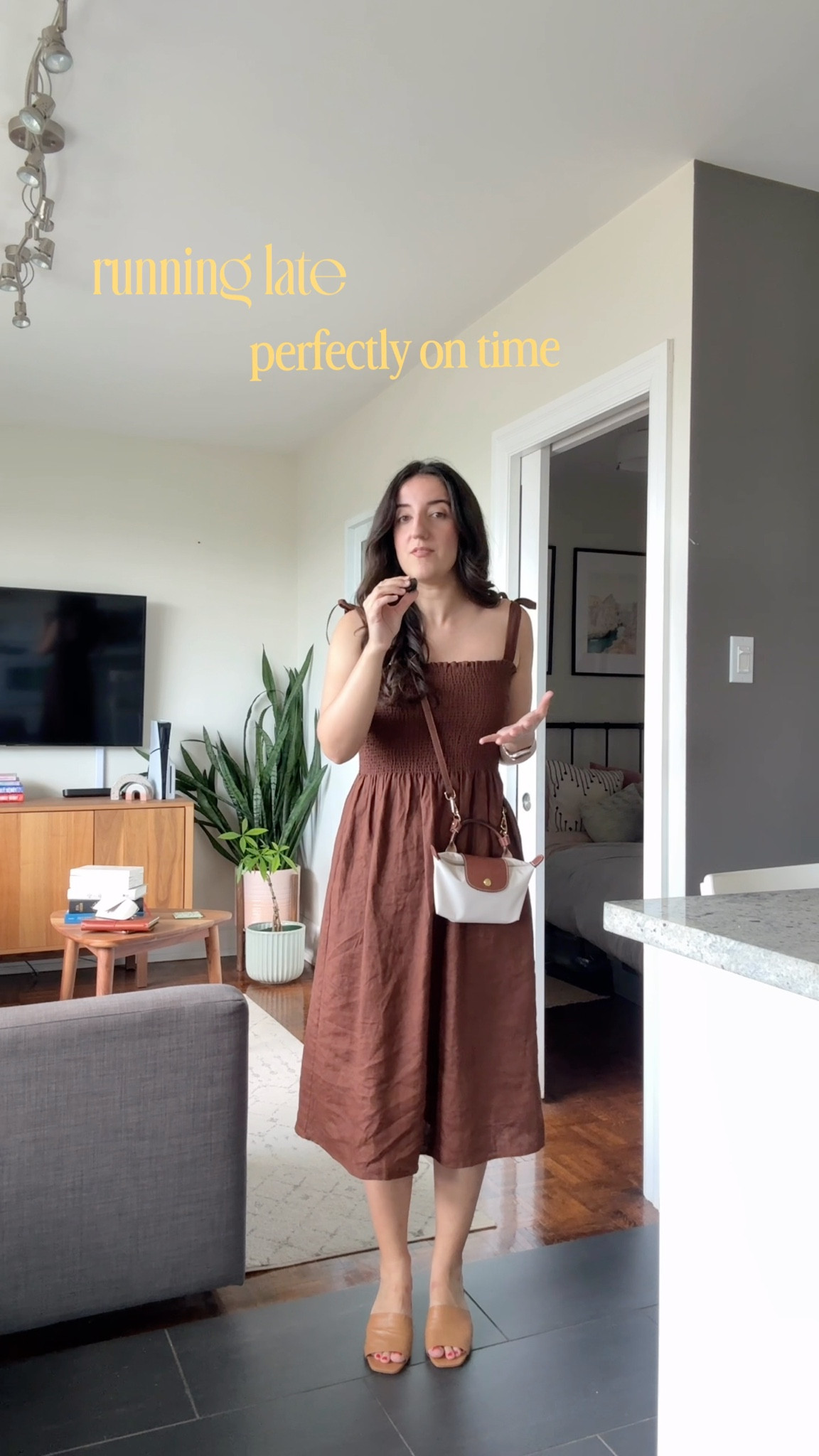 how quickly I can go from “on time” to “fashionably late” 😅

this linen dress from @aritzia has been a summer staple for me this year — and it’s on sale right now!! 


#summerootd #linendress #summerdress #aritziadress #aritziastyle 

#LTKSeasonal #LTKStyleTip