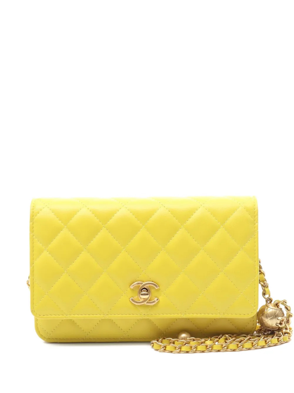 CHANEL Pre-Owned 2021 matelasse chain wallet - Yellow | Farfetch Global