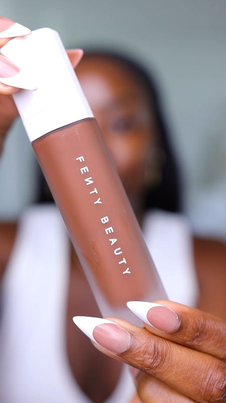 This new Soft Lit Foundation from @fentybeauty?! wow! I'm hooked and peep this color match, because huhhhh?! #fentybeauty #softlit #makeup #foundationfordarkskin @fentybeauty 


#LTKVideo #LTKFindsUnder100