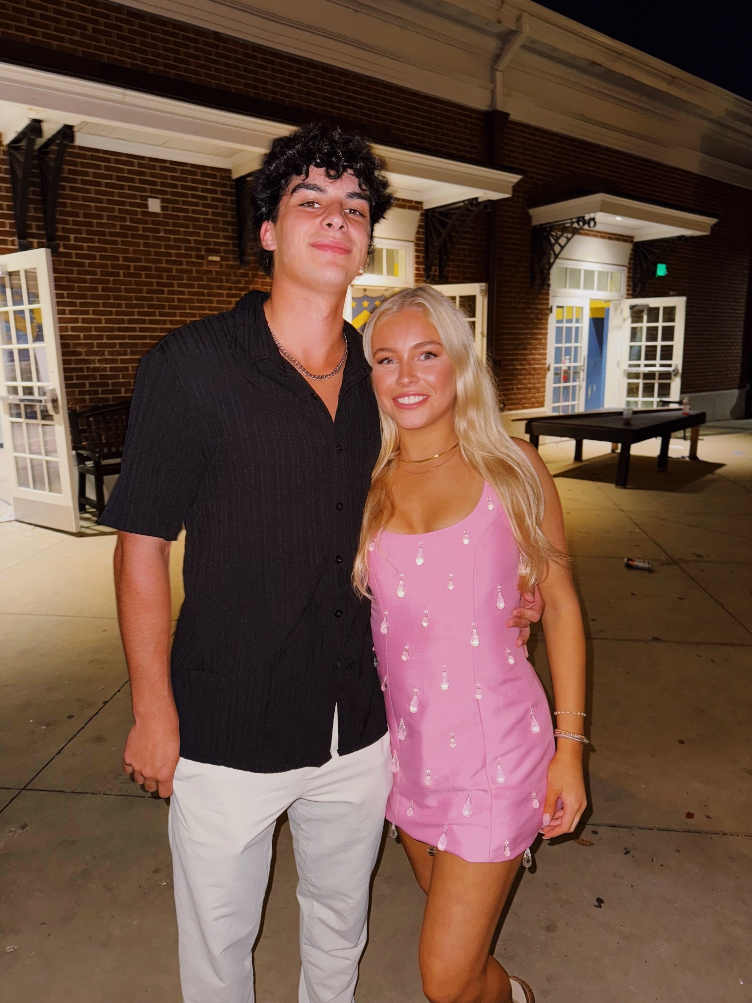 cocktail date party 