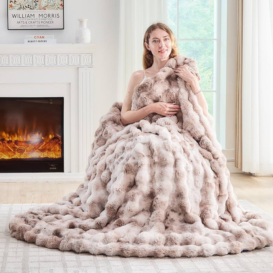 Lotus Karen Faux Fur Throw Blanket Tie-Dye Beige - Big Bubble Rabbit Fluff Blanket for Couch, Sma... | Amazon (US)
