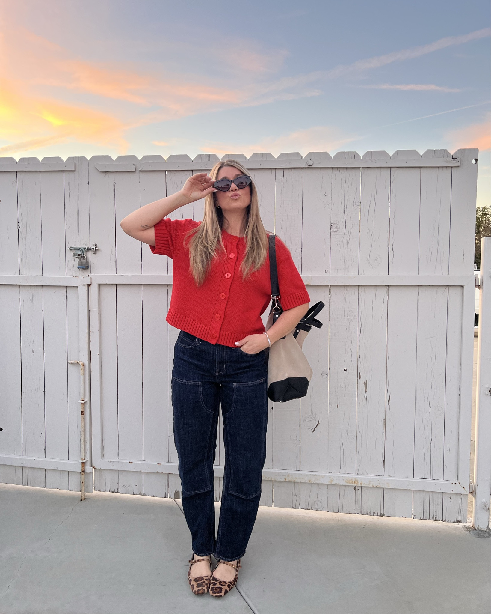 Comfy mom ootd ❤️

#LTKootd