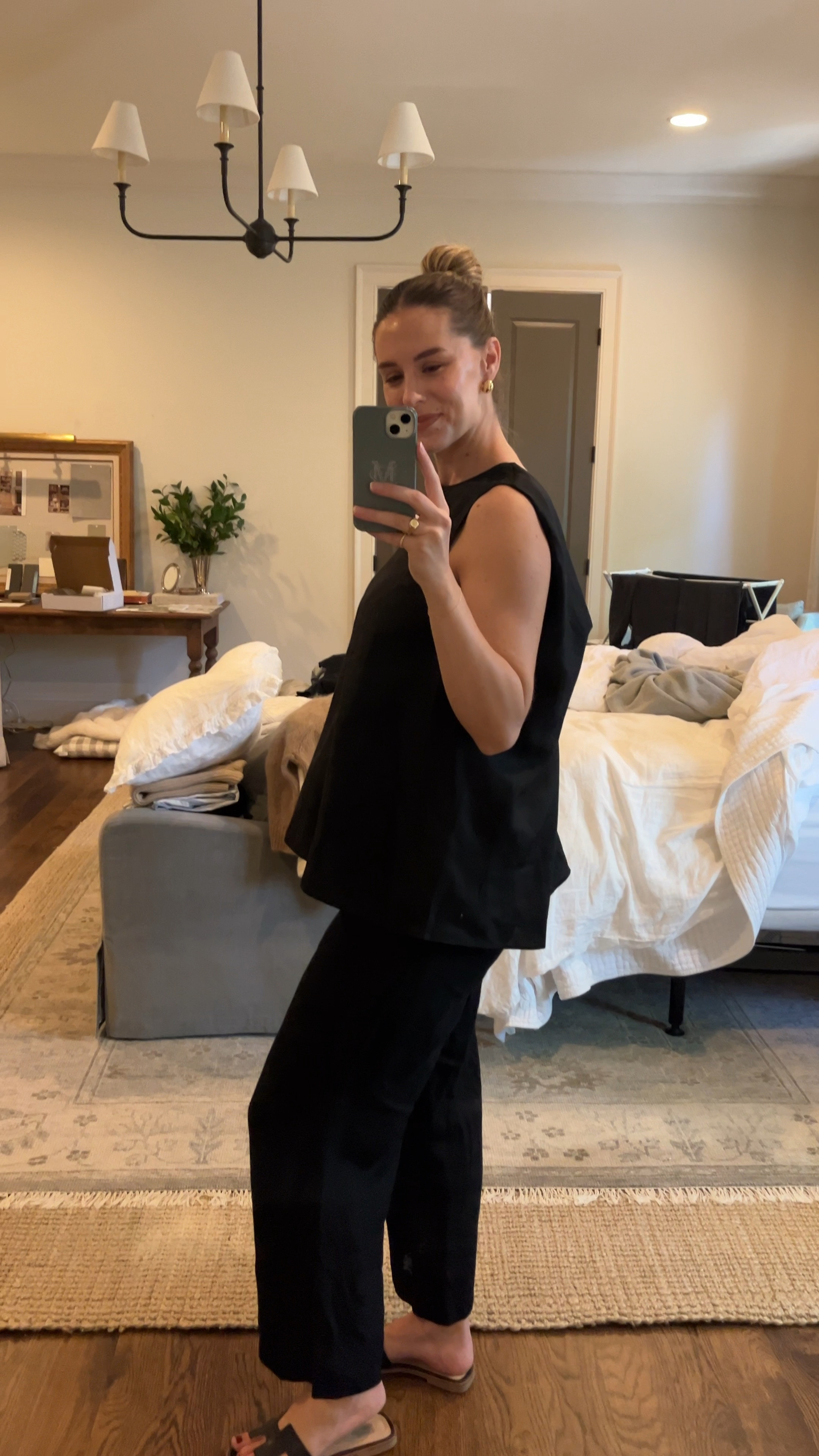 I bought two of these tops, one in white, because I love them so much and still have so much room to grow! Currently 7 months pregnant and it is the perfect top to dress up any outfit 

#LTKBump