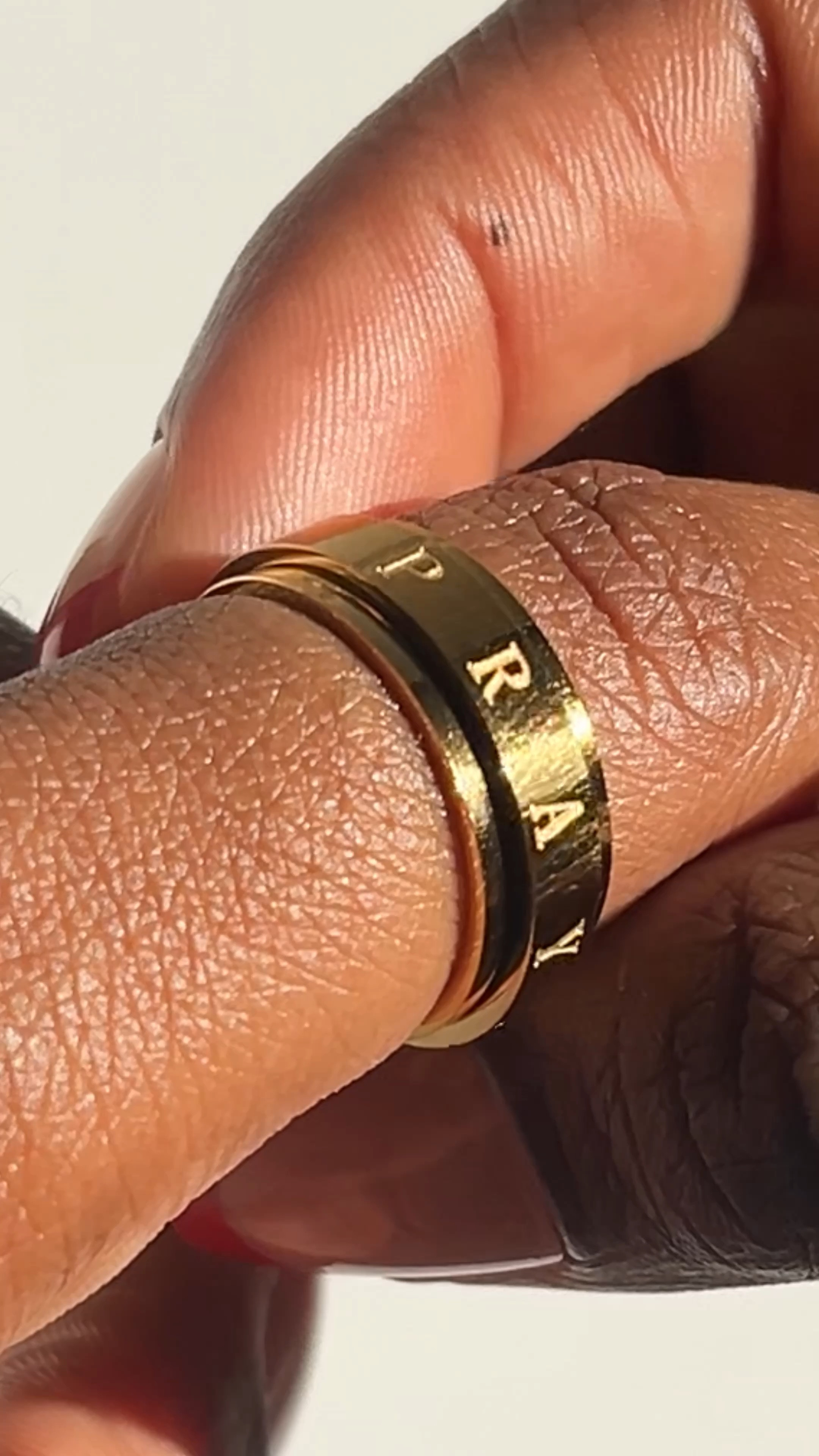 Such a beautiful ring 😍! 

#LTKbeauty #LTKVideo