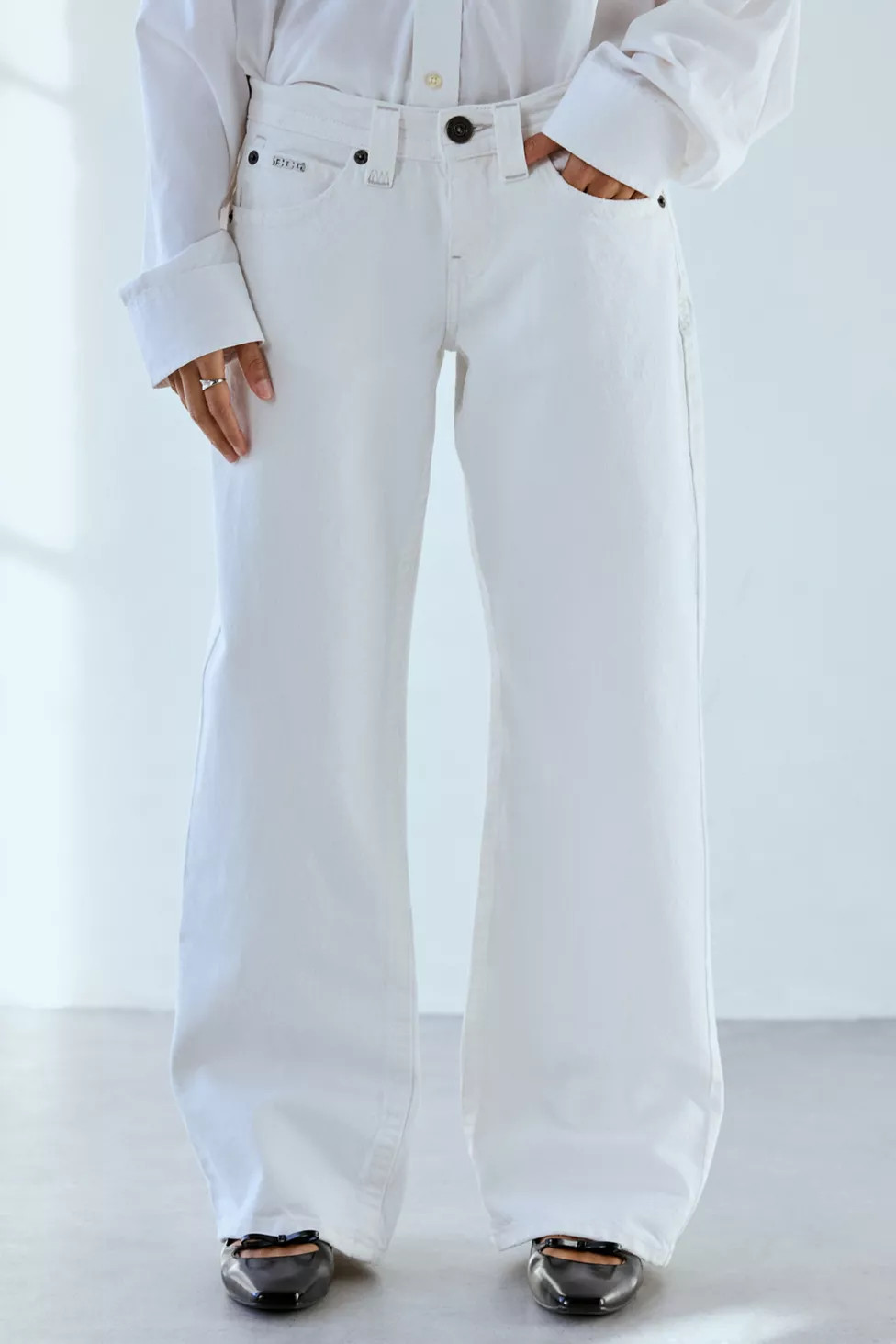 BDG Kayla Low-Rise Jean | Urban Outfitters (US and RoW)