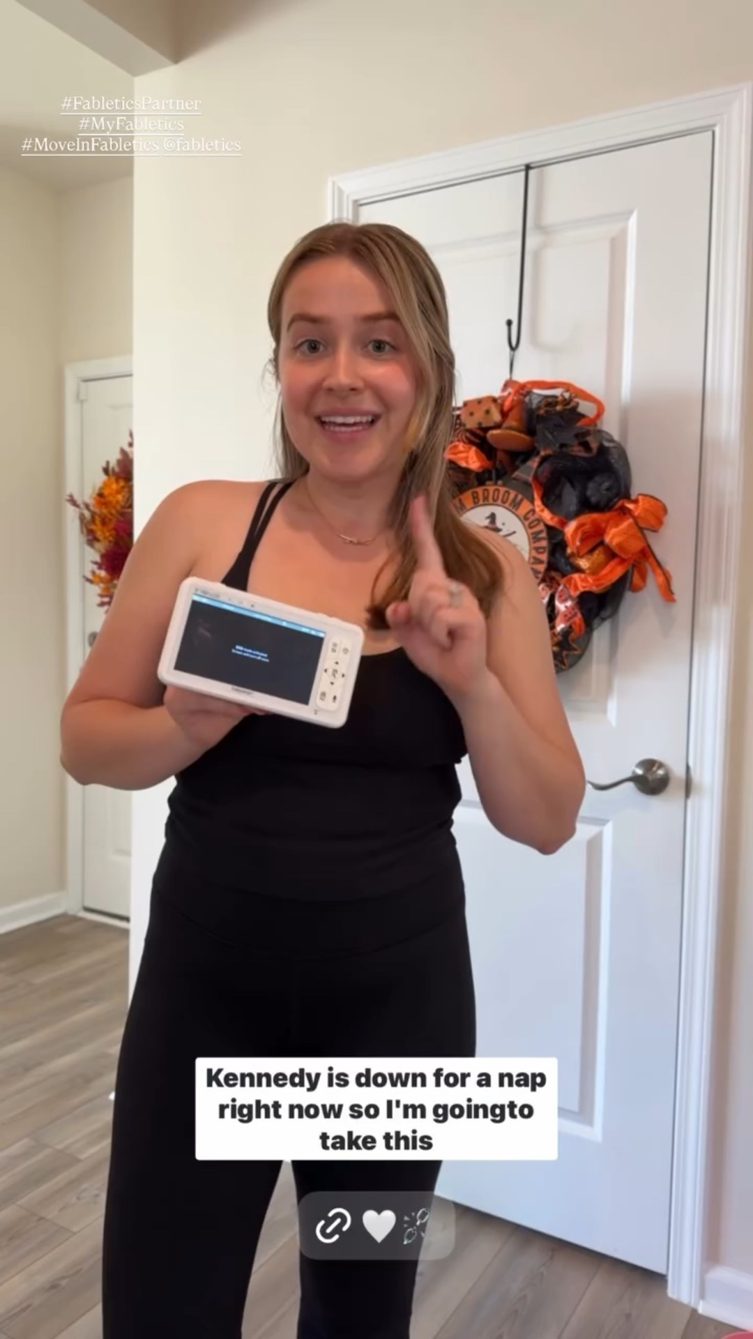 #FableticsPartner #MyFabletics #MoveInFabletics @fabletics

Loving this tank and leggings for a versatile look!

#LTKFindsUnder100 #LTKActive