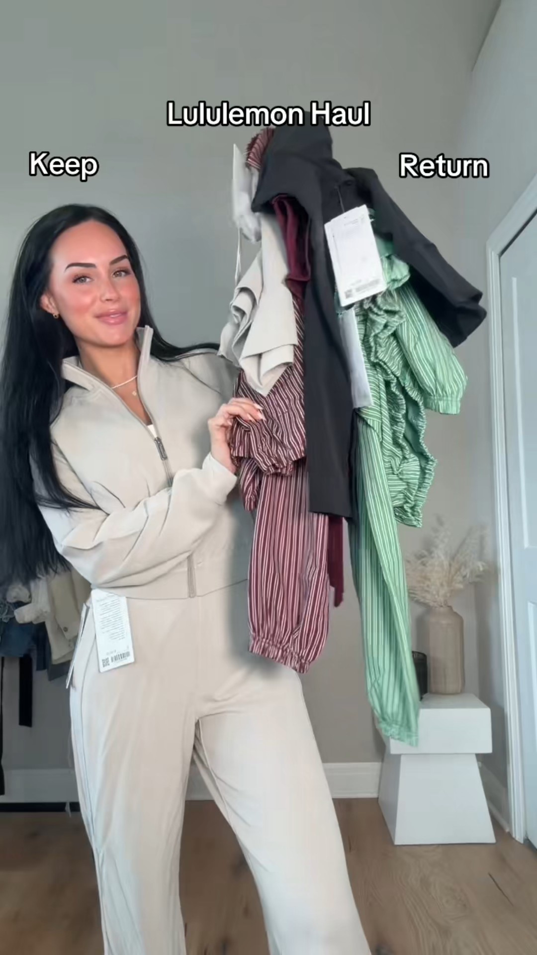 Lululemon keep or return?!? I will have these on my LTK ✨

My sizing 5’7, 145lbs, 32dd


#LTKActive #LTKU #LTKootd