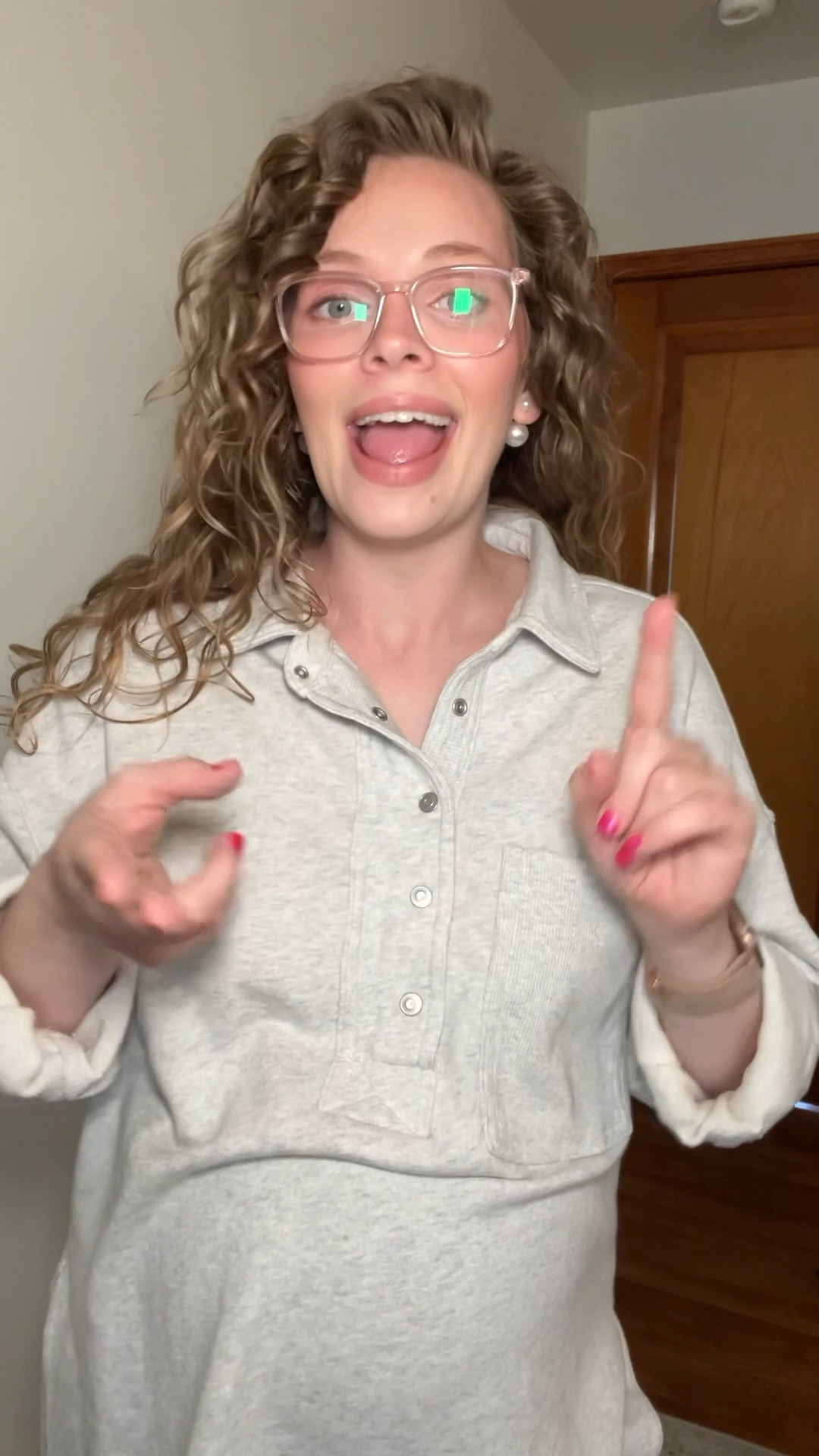 My sister called me yesterday saying how much she also loved this top 😍😍 she’s 8 weeks postpartum, so for the postpartum moms you now have an official endorsement 🥰