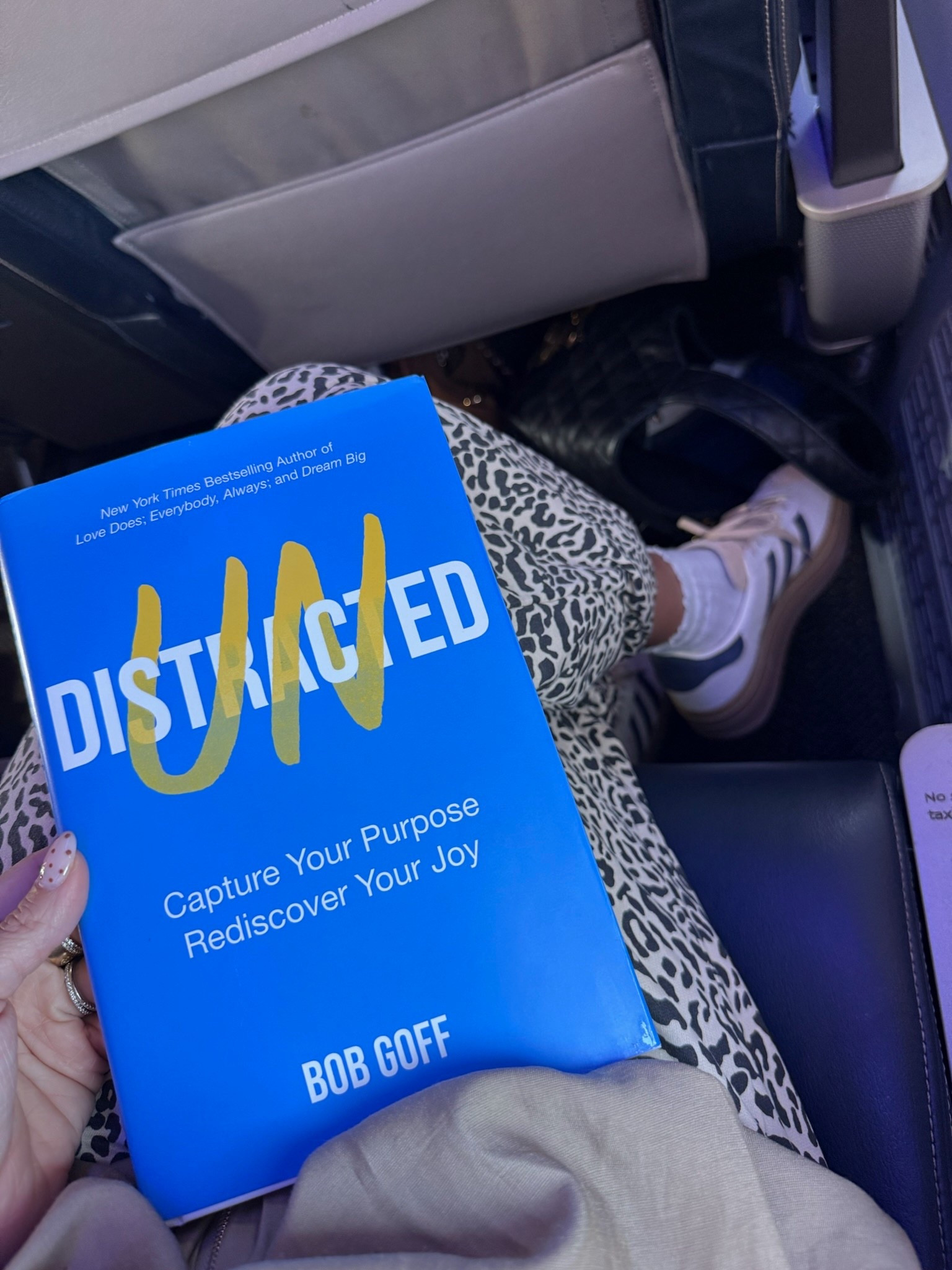 Here’s what I’m currently reading! 📚 

#LTKNYFW #LTKTravel