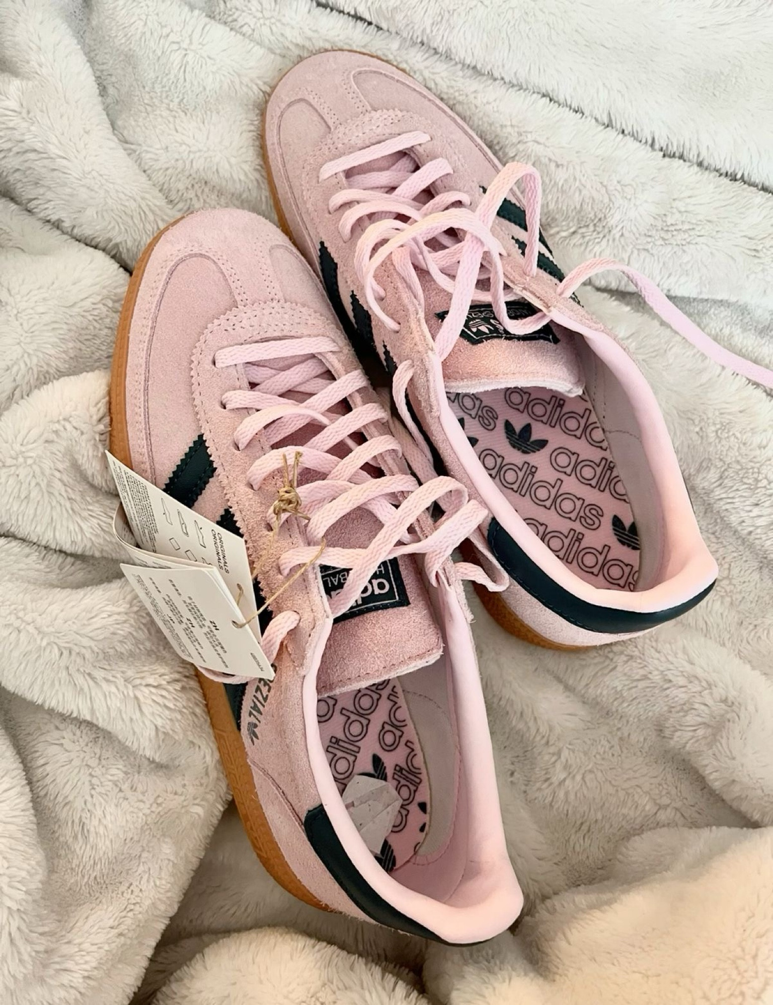 Pink navy adidas spezial inked 💓

#LTKfindsunder100 #LTKSeasonal #LTKstyletip