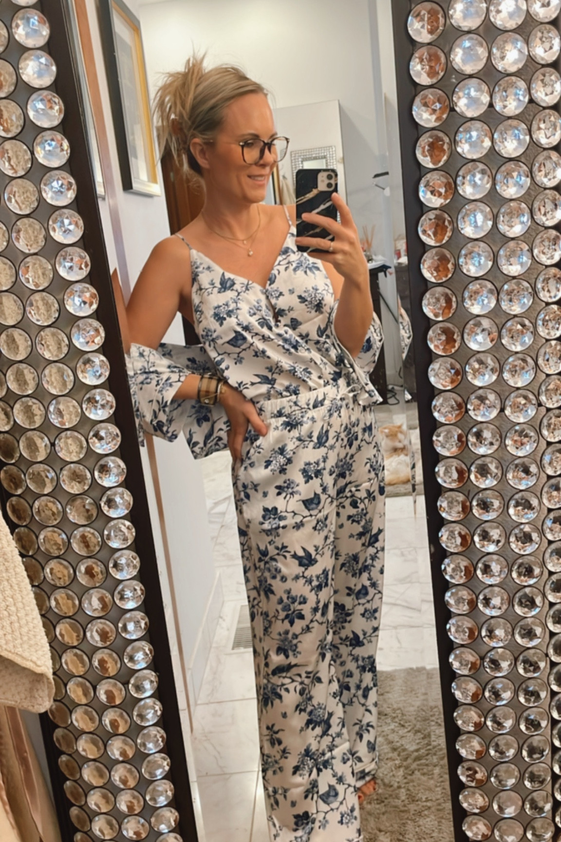 Abercrombie pjs 

#LTKmidsize #LTKsalealert #LTKover40