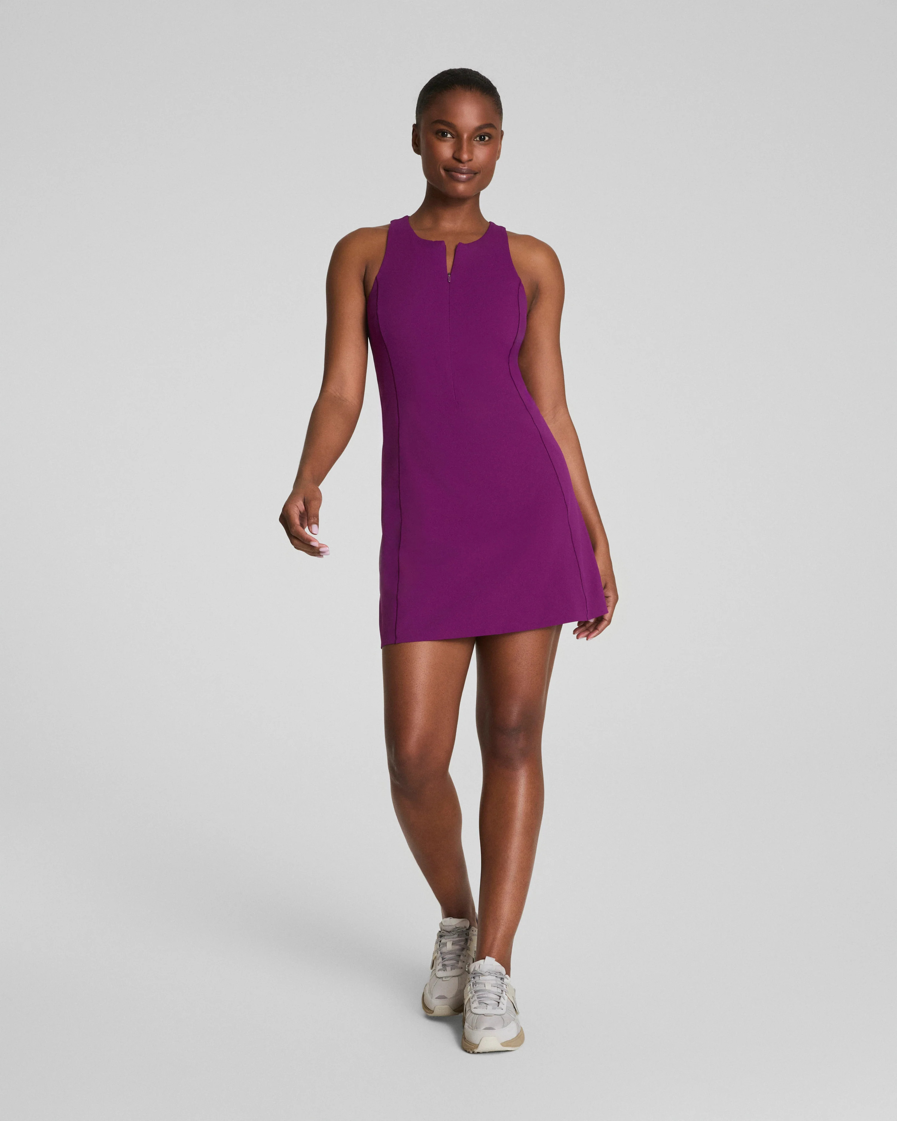 Active Zip Front Dress – Sporty & Sculpting Look | SPANX | Spanx