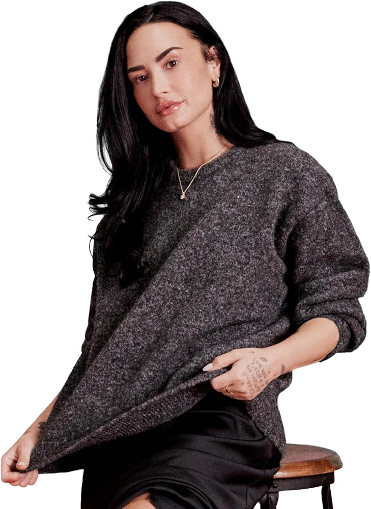 Amazon Essentials (Demi's Pick) Women's Oversized-Fit Faux Mohair Crewneck Sweater | Amazon (US)