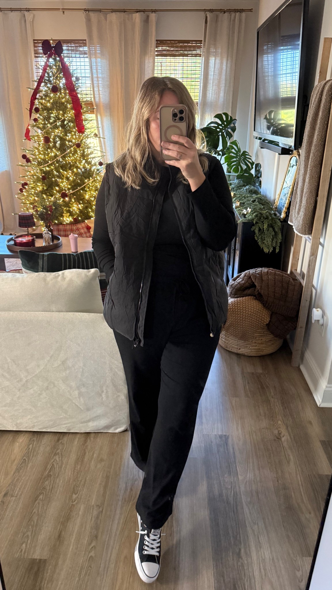 Most comfortable set comes in multiple colors and sizes 

Amazon, Amazon find, lounge, lounge set, two piece set 

#LTKSaleAlert #LTKFindsUnder50 #LTKFindsUnder100