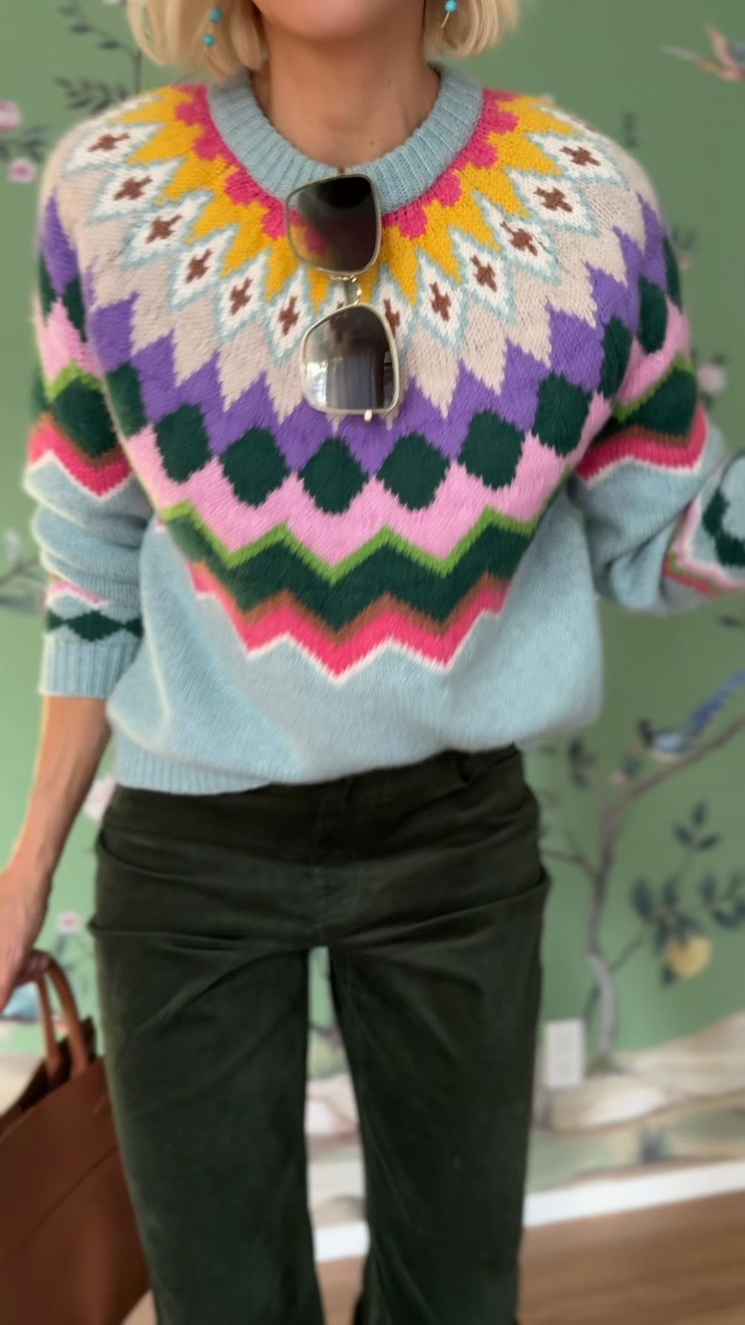 BODEN fall arrivals are just too good! If you have not heard, they are now finally in the US 🙌🏼 linking some of my new arrival favorites, this sweater is a must and comes in a darker color-way that’s gorgeous. 


#Boden #Bodenpartner 

#LTKWorkwear #LTKOver40 #LTKSeasonal