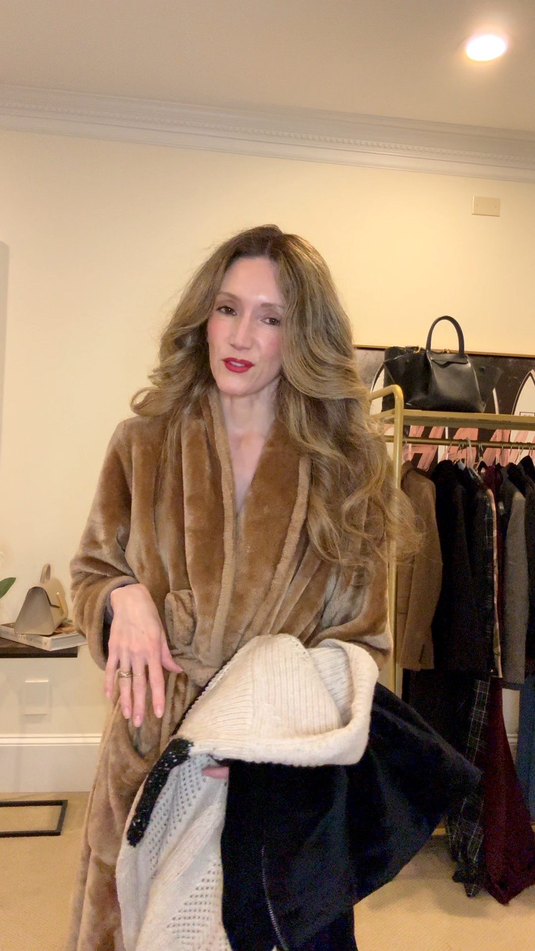 The easy comfy holiday outfit! 15-% off boots with code ziba15

#LTKootd #LTKHoliday #LTKgrwm