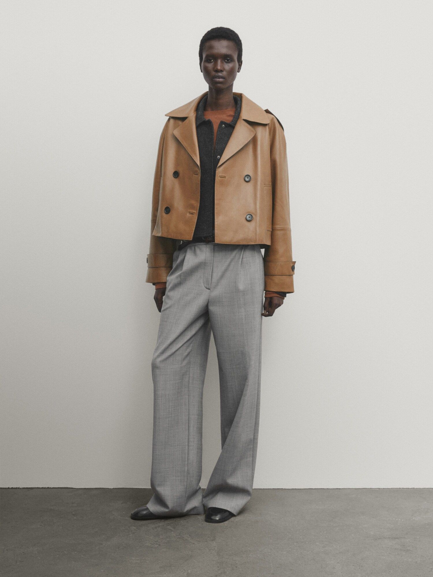 Short nappa leather trench coat | Massimo Dutti UK