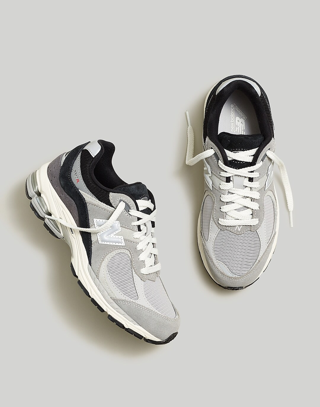 New Balance® Unisex 2002R Sneakers | Madewell