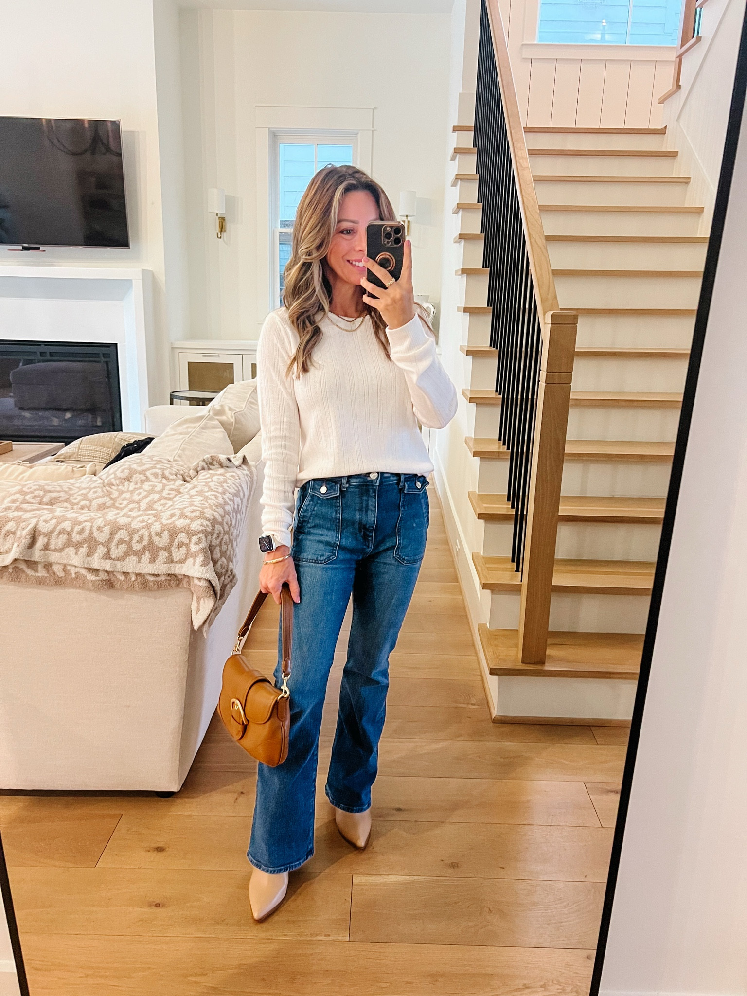 OOTD: Loft top and jeans, Amazon booties and my new bag from Quince! ✨🤗

#LTKMostLoved #LTKPetite #LTKFindsUnder100