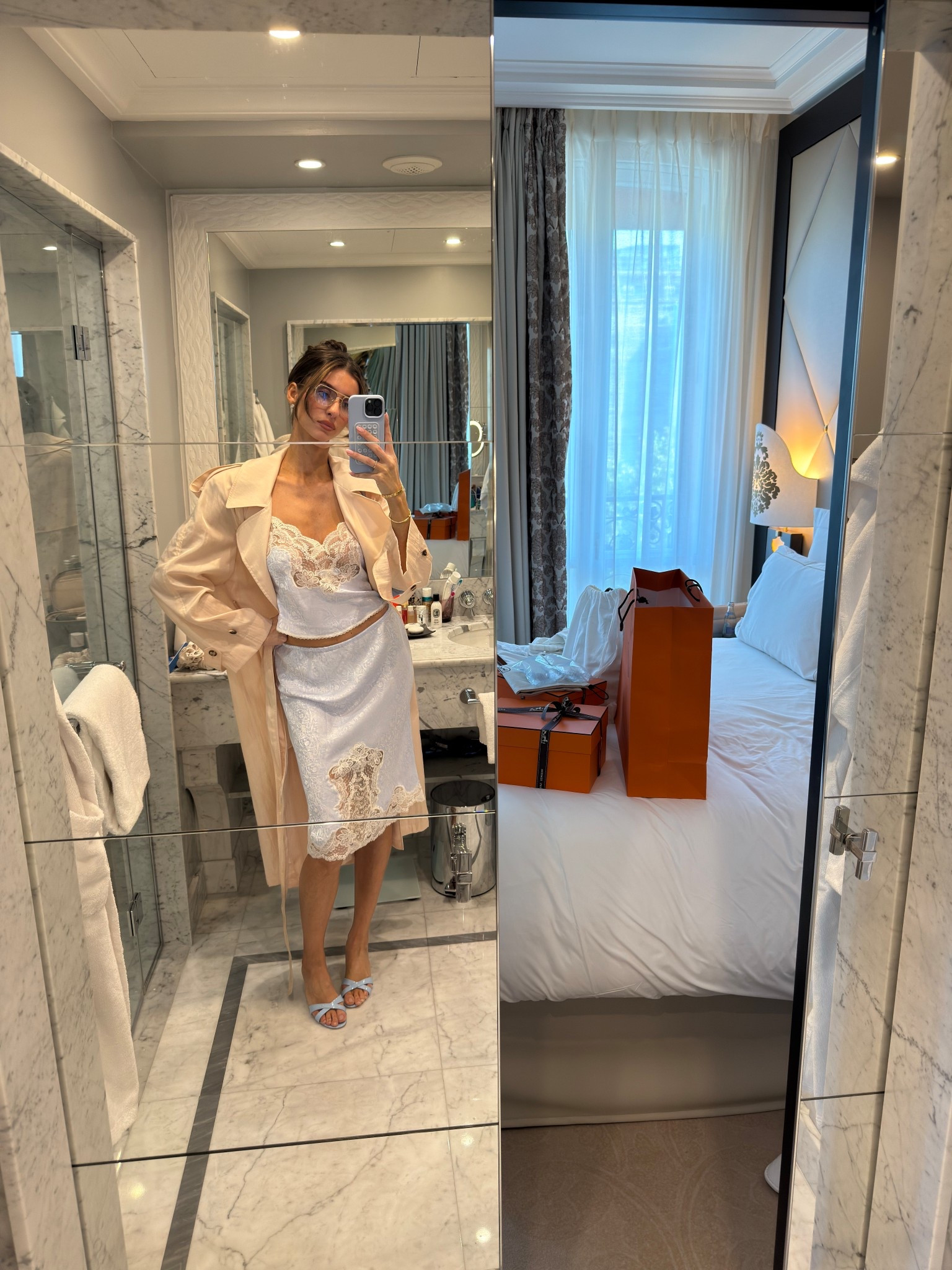 #EGPartner #AD If you’ve dreamed of staying in a hotel like @fouquets.paris now is the time to look!!! 

 @hotelsdotcom Travel Tuesday deals are eligible for 2025 + 2026 trips, so you can plan ahead and save! 

Book Flash Deals by 12/2/25 11:59 pm in the hotel property local time. 
Book Black Friday Sale properties by 12/2/2025 11:59 pm in hotel property local time; travel by 12/30/2026 for both Flash Deals and Black Friday Sale properties. 
Limited availability, blackout periods may apply.