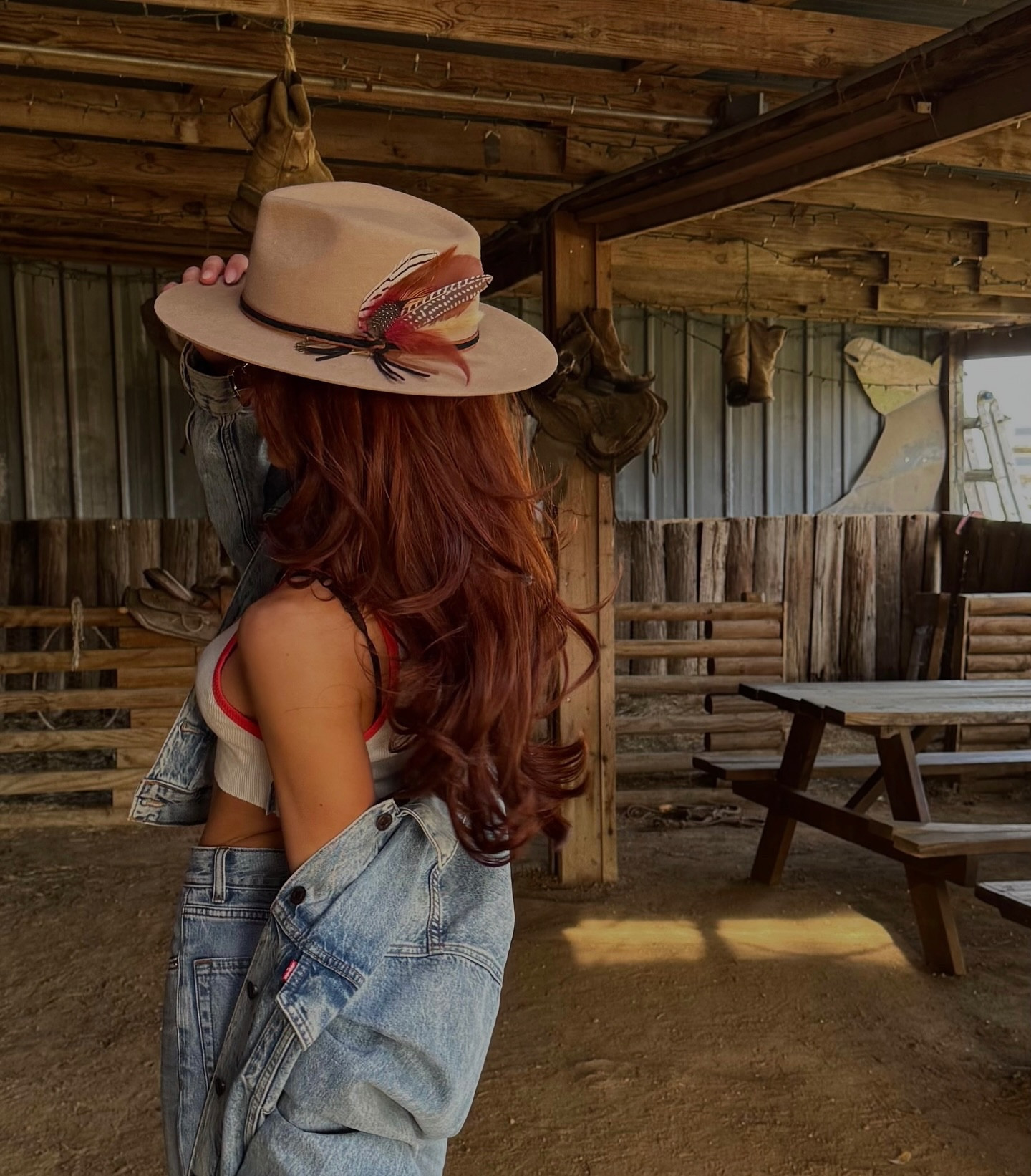 you know you’re a country girl when your hair is this big