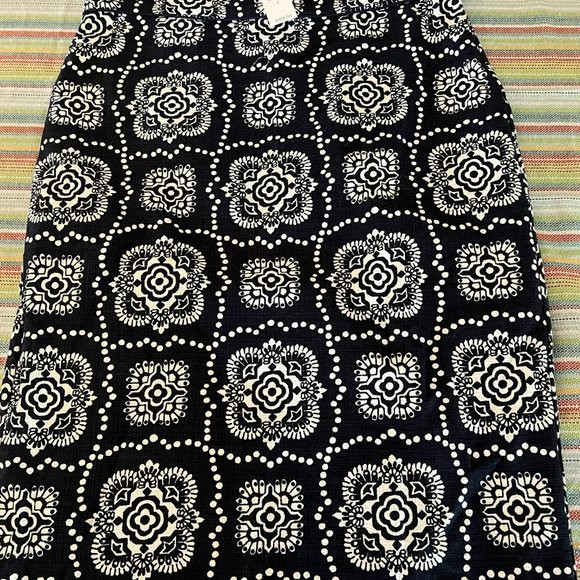 Ann Taylor Tile Piped Pencil Skirt Navy Blue Size 6 | Poshmark