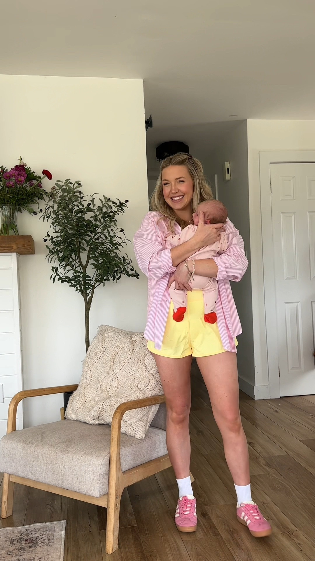 Postpartum mom outfit! Wearing medium in romper & large in shirt 

#LTKfamily #LTKcanada #LTKsummer