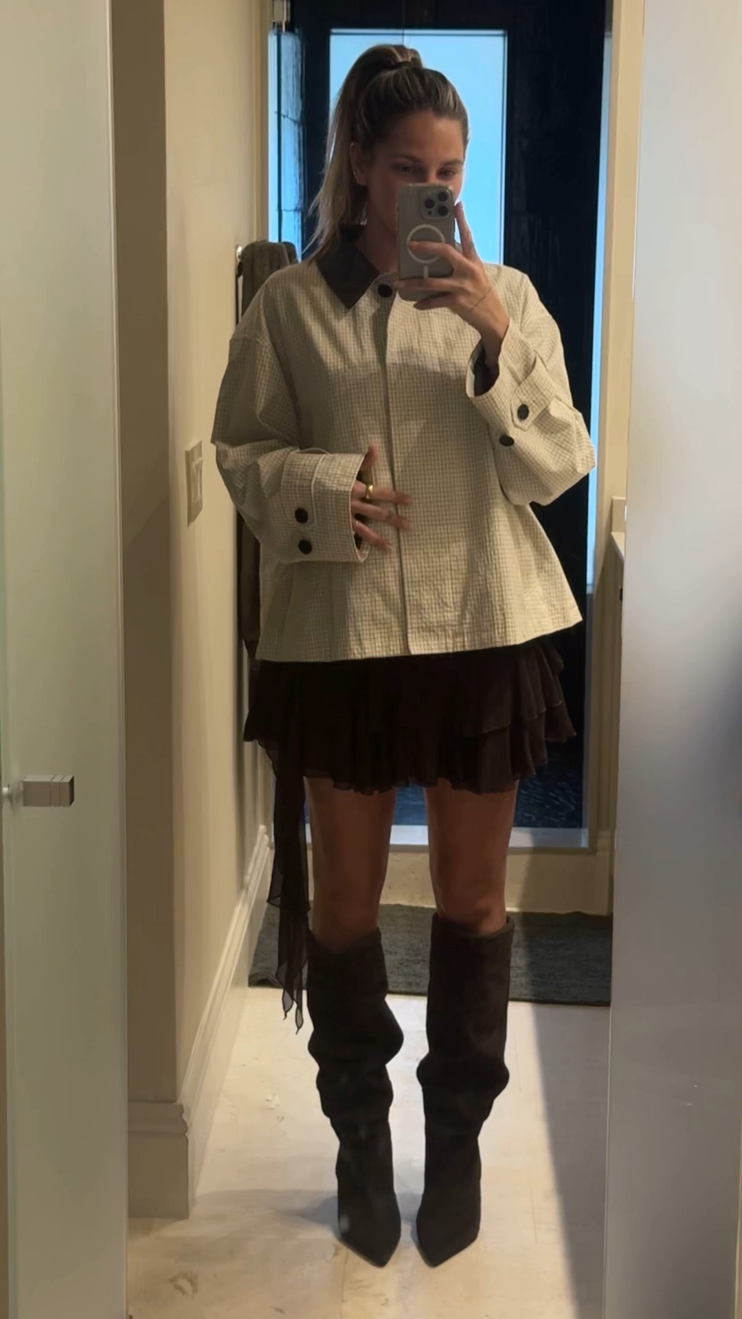 Fall . Wearing medium skirt and XL jackett

#LTKStyleTip #LTKSeasonal #LTKNYFW