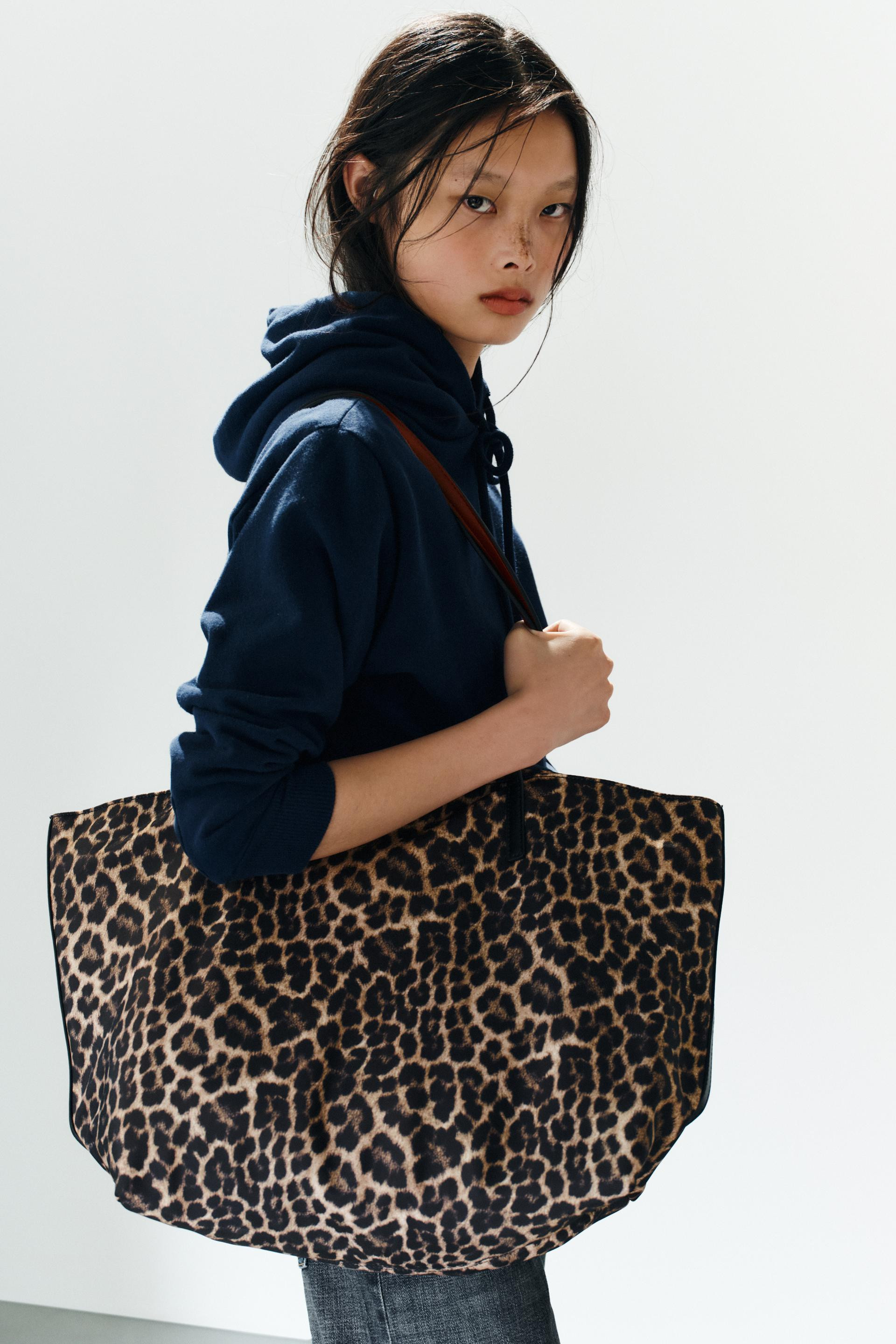 PRINTED SHOPPER BAG - Leopard - ONE SIZE ONLY | Zara US
