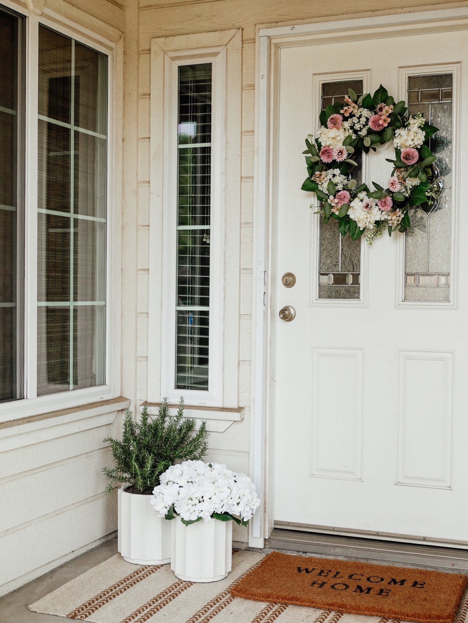 Spring porch 🌷

#LTKHome #LTKSeasonal