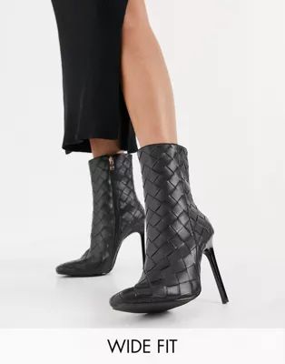 Simmi London Wide Fit Melina woven heeled ankle boots in black | ASOS (Global)