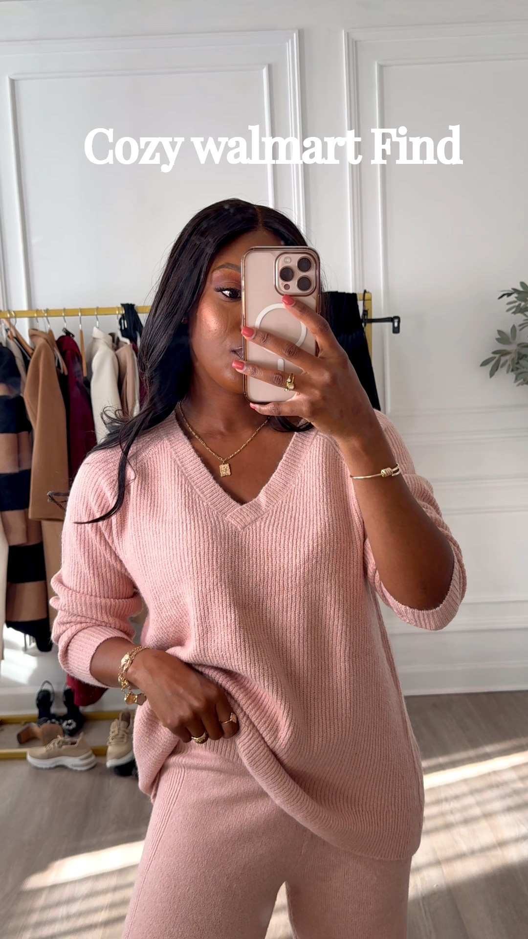 I love this cozy set from Walmart. I am wearing it in a size medium.. 