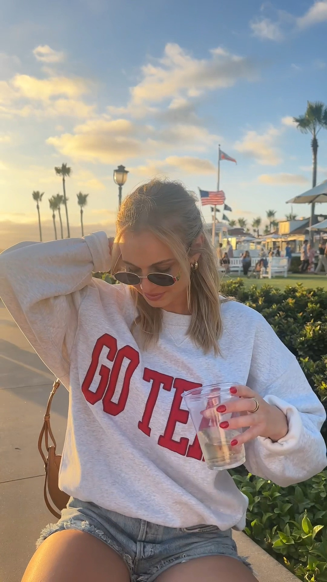 Wearing a M in the crewneck! 

#LTKFindsUnder100