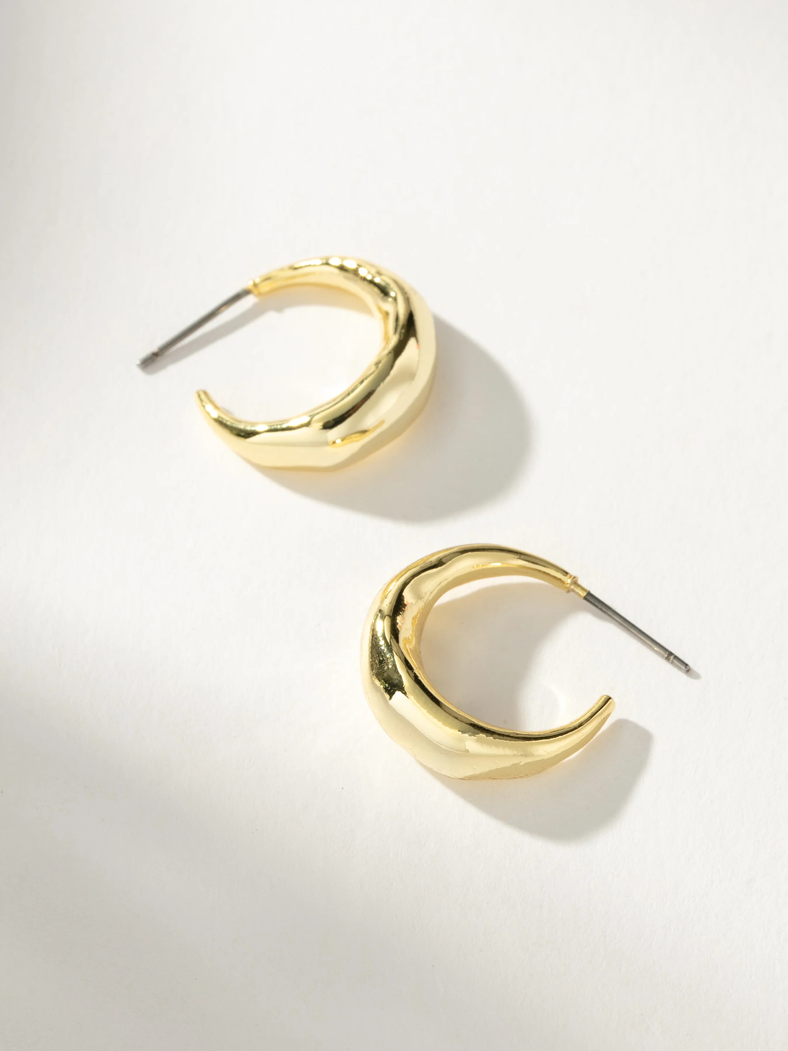 Textured Dome Hoop Earrings in Gold | Uncommon James | Uncommon James