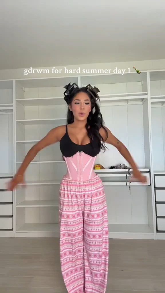   

 #LTKSeasonal #LTKStyleTip #LTKBeauty