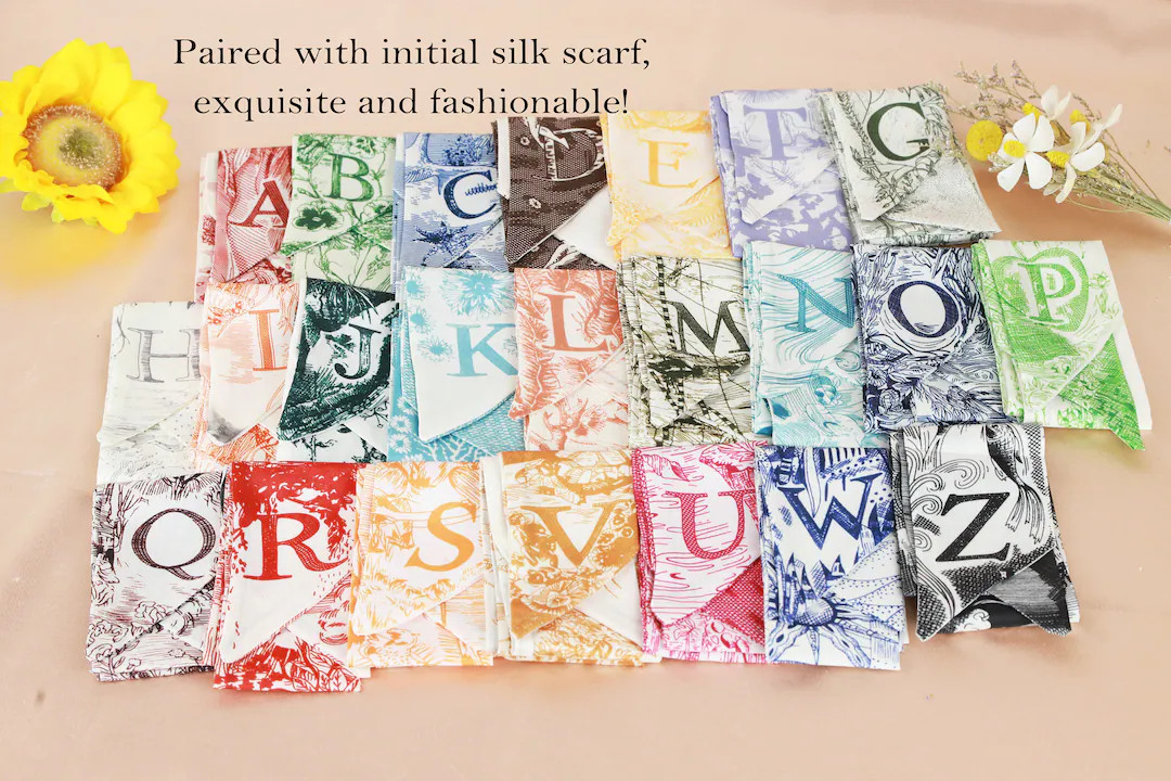 Personalized Bridesmaid Tote Bag Scarf, Bridesmaid Jute Bag Scarf With Silk Scrunchies,pure Mulbe... | Etsy (US)