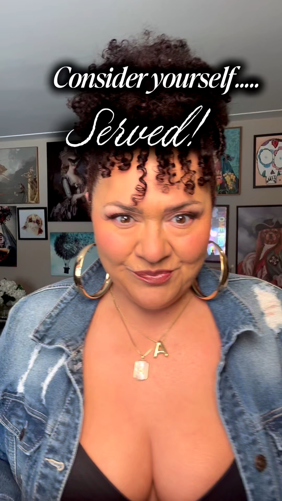 Dressing down like a true diva size is of no consequence!!

#LTKOver40 #LTKSeasonal #LTKMidsize