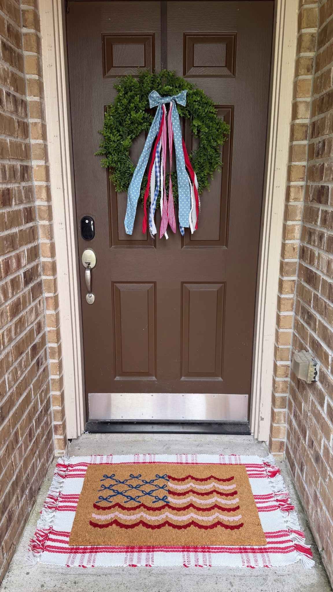 Red white ba blue front door!
4th of July home decor 

#LTKHome