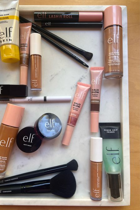 Time for a makeup look using some of my favorites from @elfcosmetics and some new things I've never tried - so exciting! Love these products and the final look!
#elfpartner #elfcosmetics 
