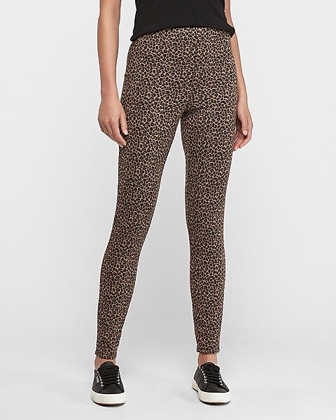 high waisted leopard jacquard ankle leggings | Express