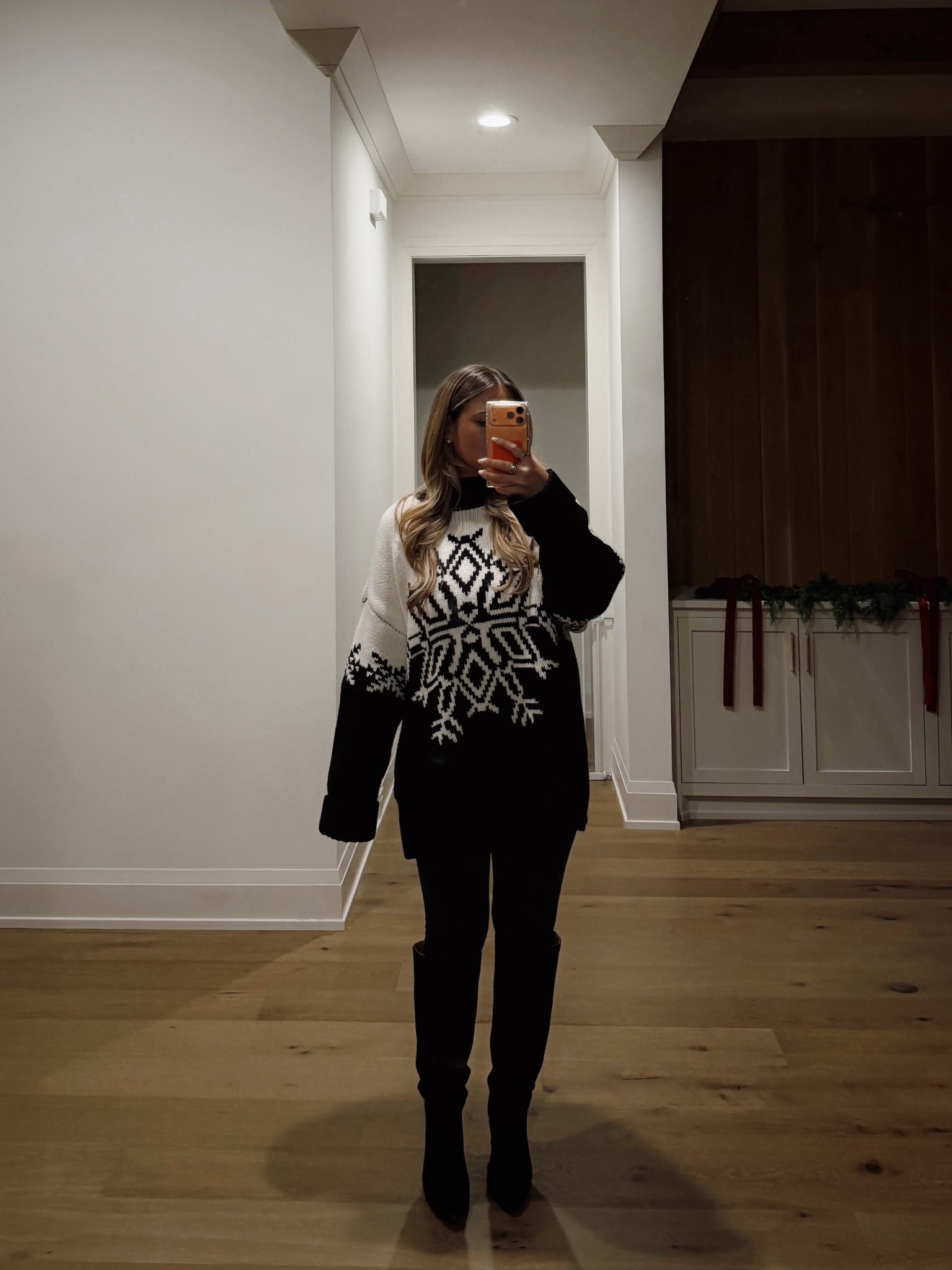 the perfect cozy outfit 🖤 

#LTKHoliday #LTKSeasonal