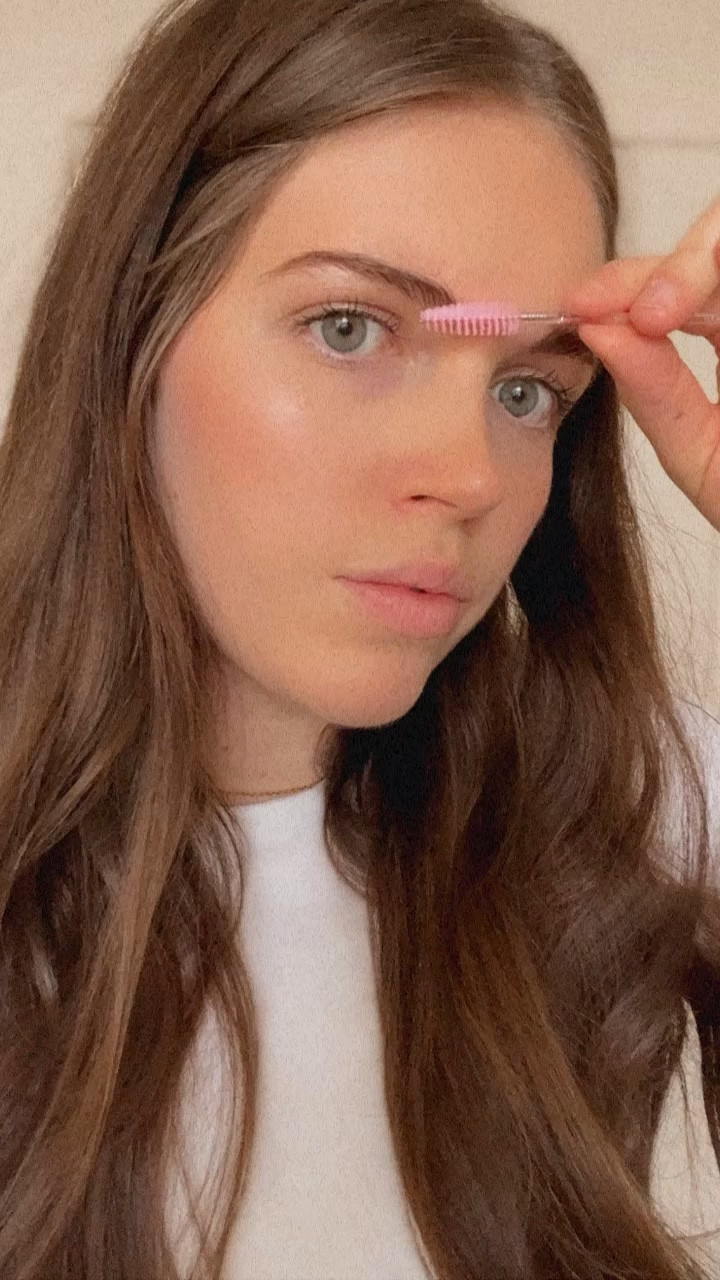 The key to treating your brow lamination right is through a good & nourishing serum! And then using a lift to keep them in place!! 🤩

#LTKtravel #LTKstyletip #LTKbeauty